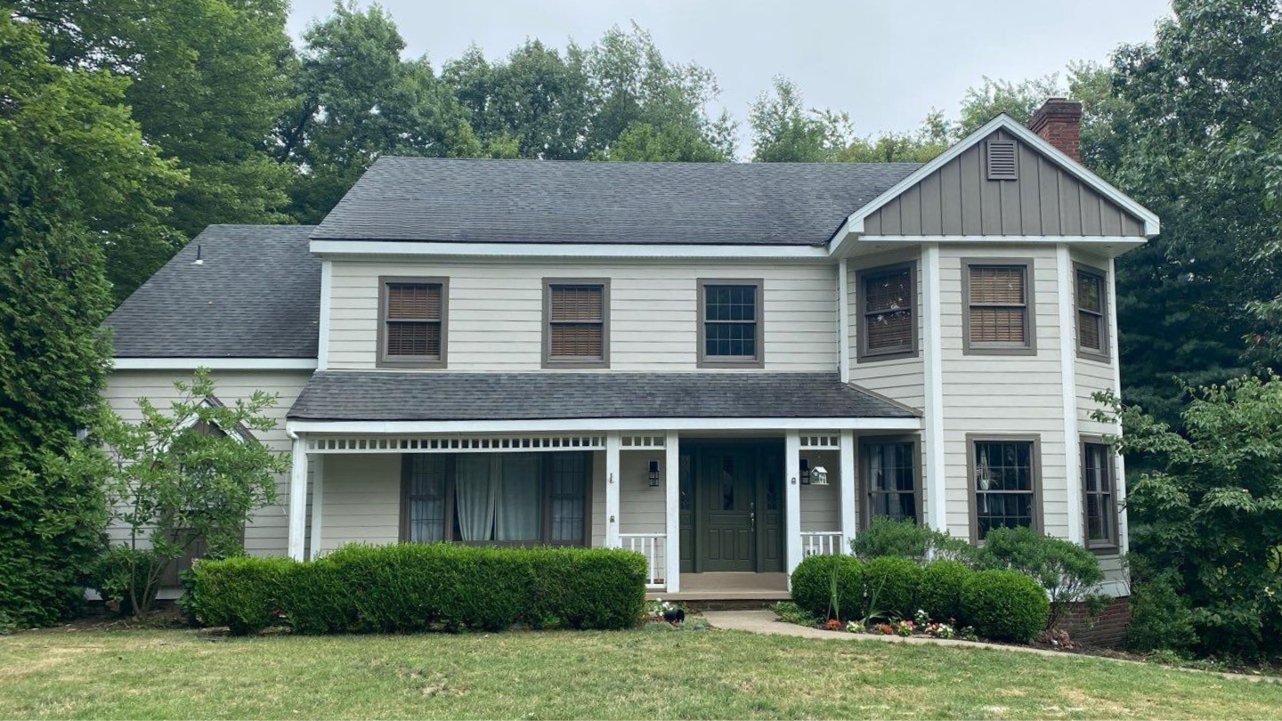 Big Fish Roofing Pittsburgh PA James Hardie siding colonial style residential home